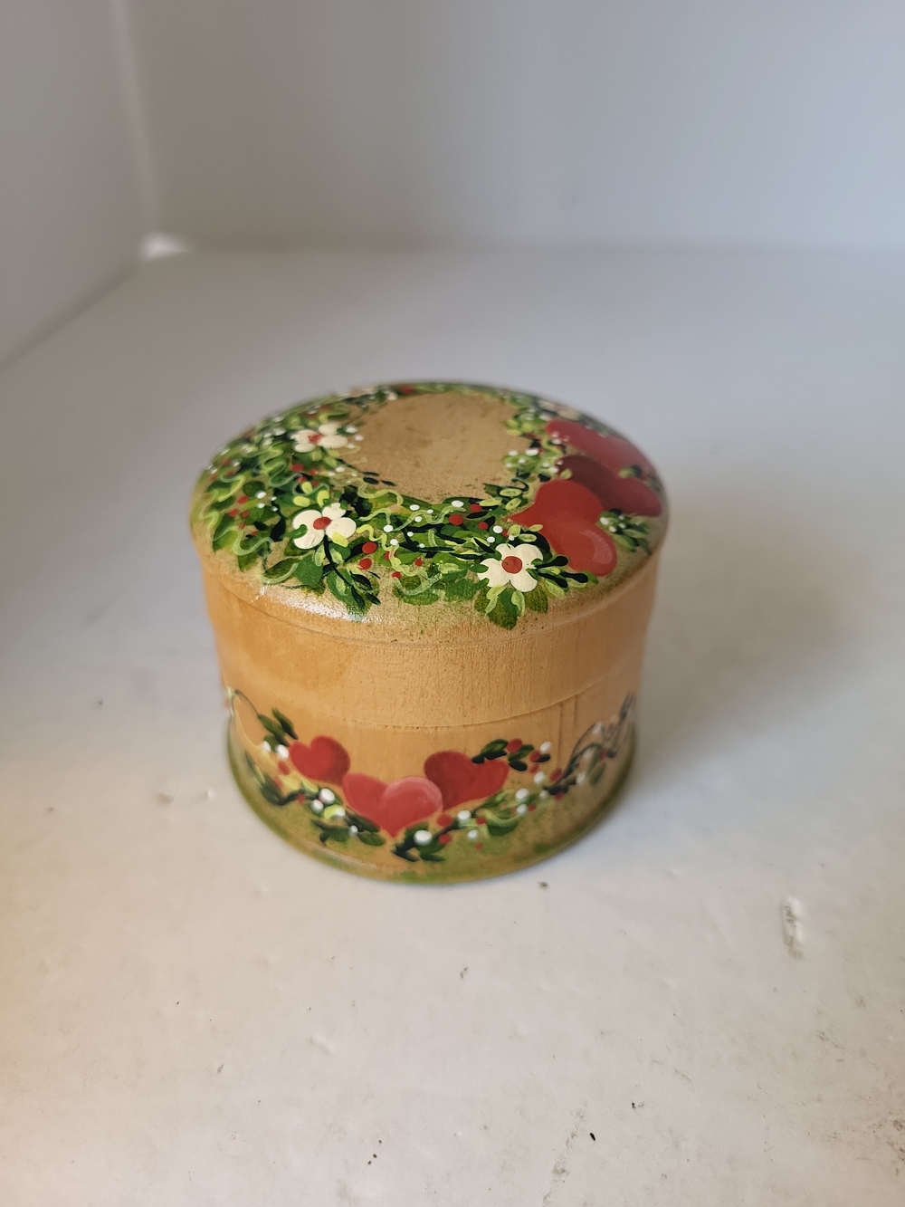 Vintage Hand-Painted Round Wood Trinket Box with Folk Art Heart and Floral Motif